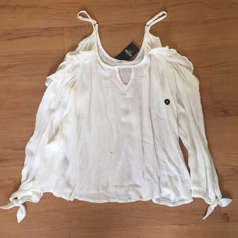 Hollister blouse